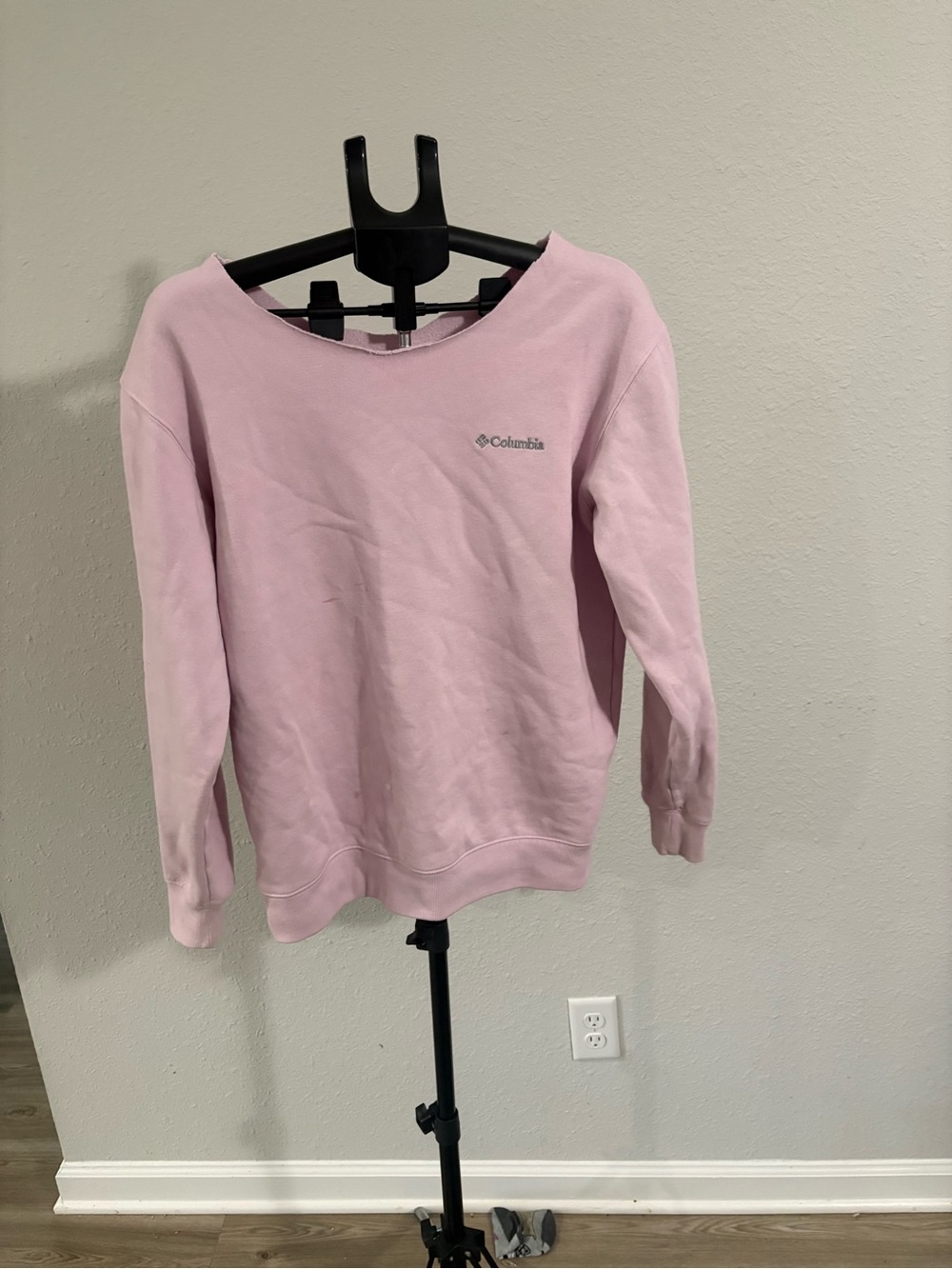 Columbia Women's Crewneck Pullover Sweatshirt - Pale Pink